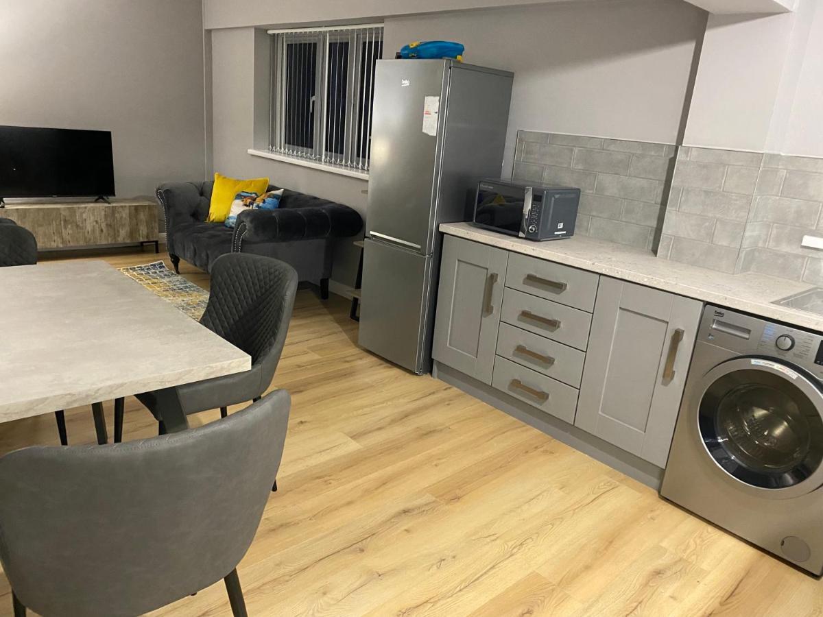 Dunlap Apartments سترابين المظهر الخارجي الصورة